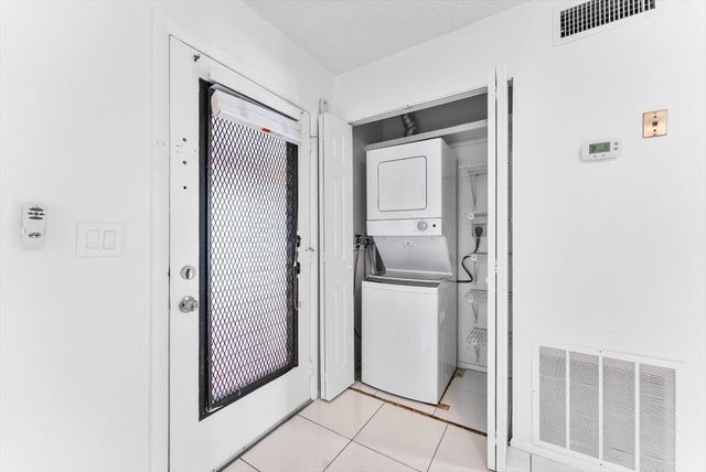 117 Lake Dora Drive, West Palm Beach, FL 33411