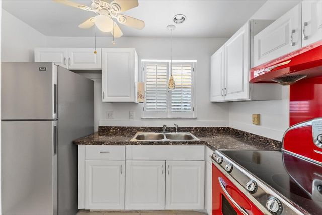 117 Lake Dora Drive, West Palm Beach, FL 33411