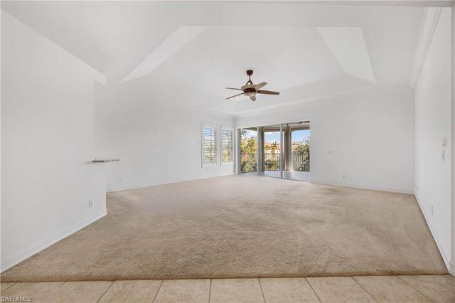 1840 Les Chateaux BLVD 302, Naples, FL 34109
