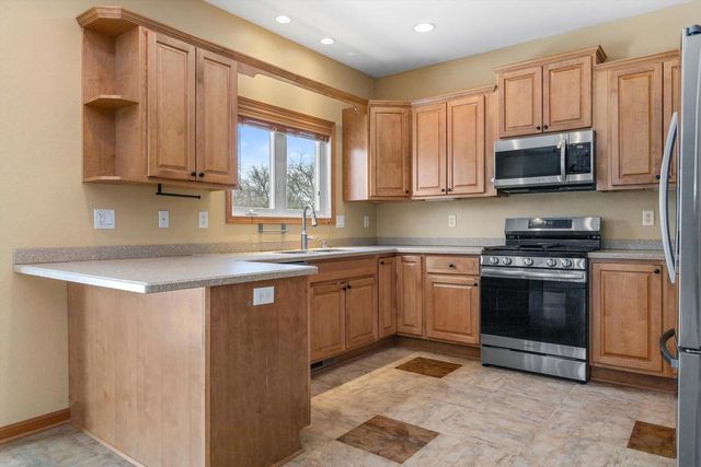 3412 29th STREET, Kenosha, WI 53144