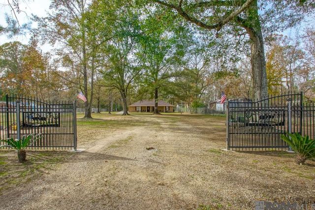31833 Lawrence St, Denham Springs, LA 70726
