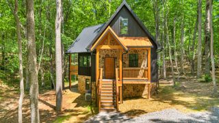 2451 Clifftops Ave, Monteagle, TN 37356
