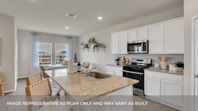 419 Mustang Lake CIR, Buda, TX 78610