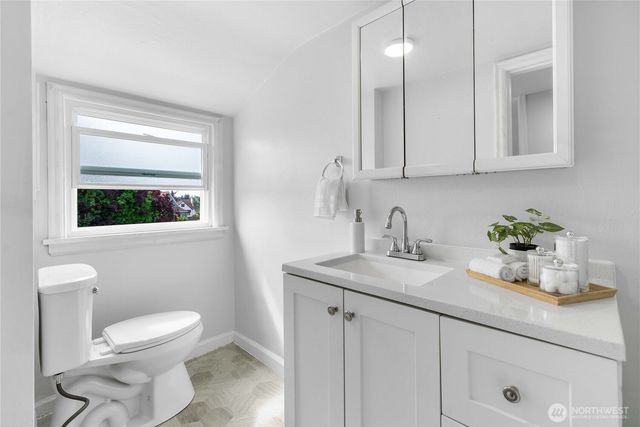 4840 E B Street, Tacoma, WA 98404