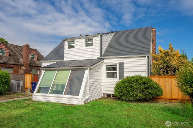 4840 E B Street, Tacoma, WA 98404