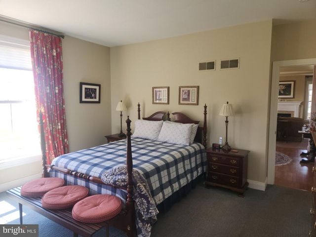 1043 SPRING VALLEY RD, Quarryville, PA 17566