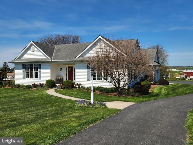 1043 SPRING VALLEY RD, Quarryville, PA 17566