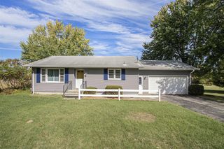 2949 Pipestone Road, Benton Harbor, MI 49022