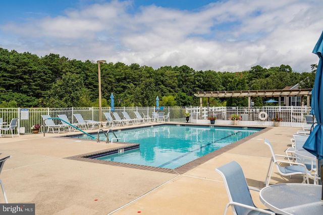 43 OSPREY PL, Barnegat, NJ 08005