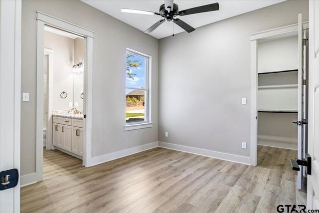 12181 Oak Grove Dr., Tyler, TX 75706