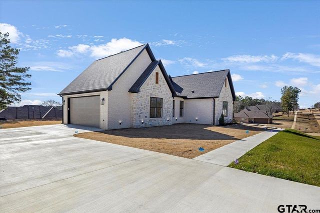 12181 Oak Grove Dr., Tyler, TX 75706