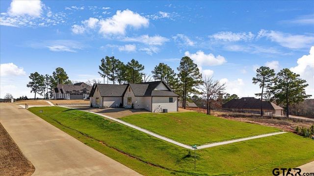 12181 Oak Grove Dr., Tyler, TX 75706