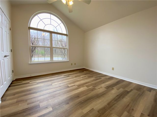 42 Millsap Circle, Bella Vista, AR 72715