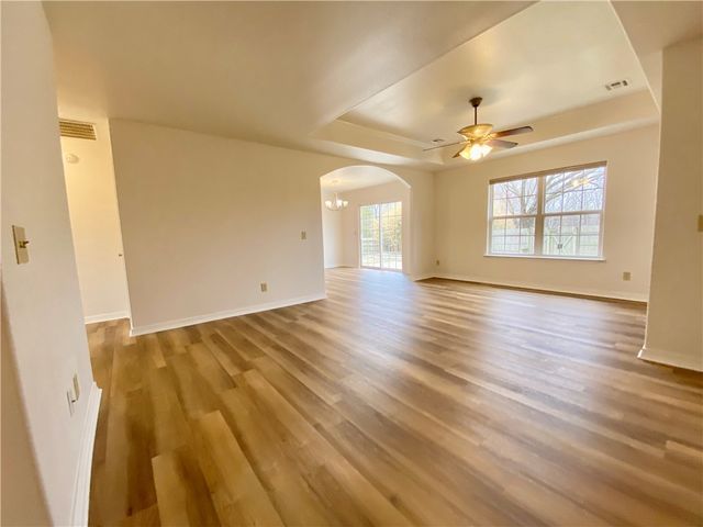 42 Millsap Circle, Bella Vista, AR 72715