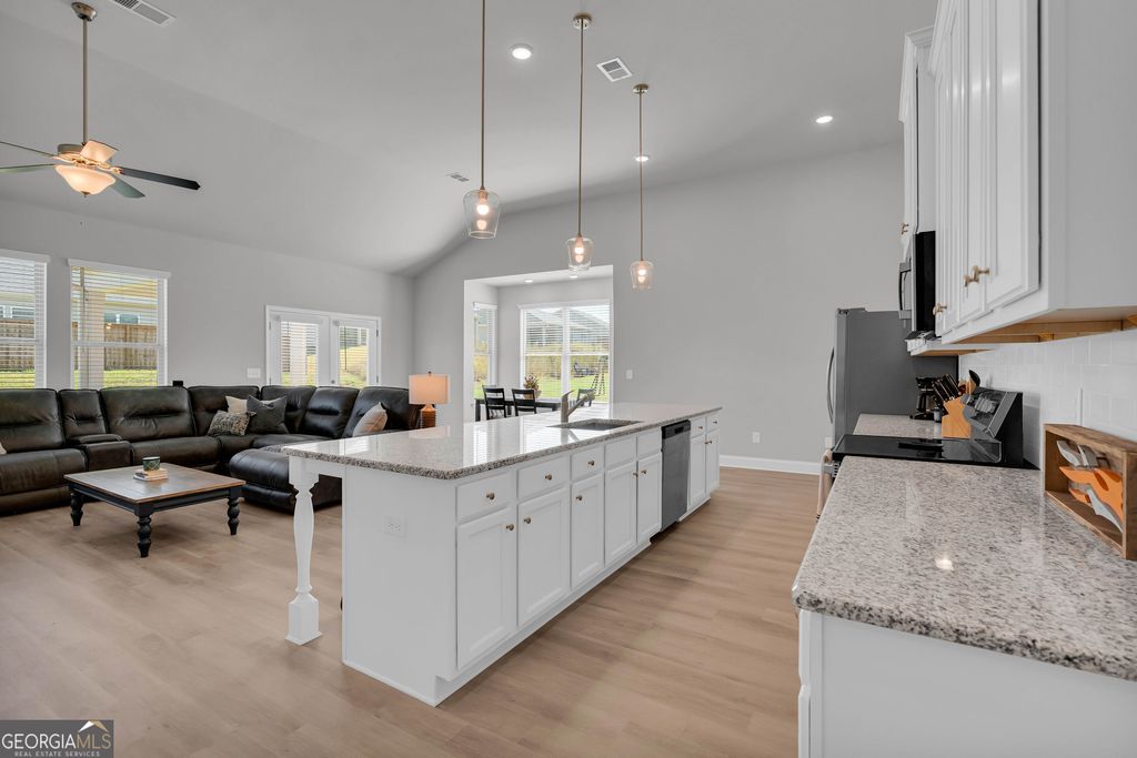 158 Applewood Way, Homer, GA 30547 — photo 5
