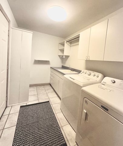 1620 Cherry Blossom Drive 3, Munster, IN 46321