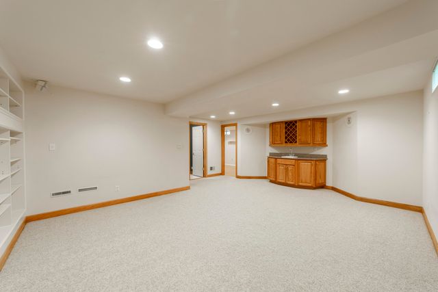 1620 Cherry Blossom Drive 3, Munster, IN 46321