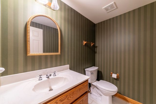 1620 Cherry Blossom Drive 3, Munster, IN 46321