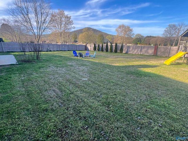 2629 Quarter Lane, Owens Cross Roads, AL 35763