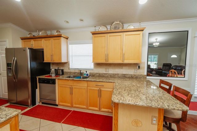 3002 14TH AVENUE W, Bradenton, FL 34205