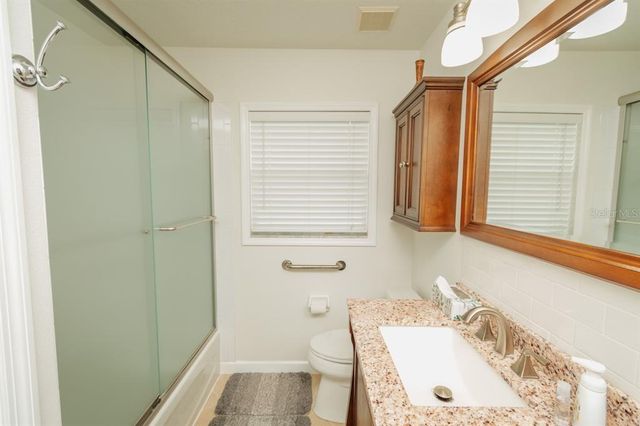 3002 14TH AVENUE W, Bradenton, FL 34205