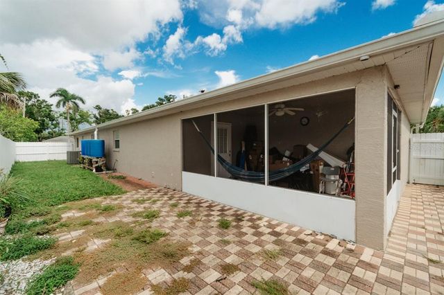 3002 14TH AVENUE W, Bradenton, FL 34205