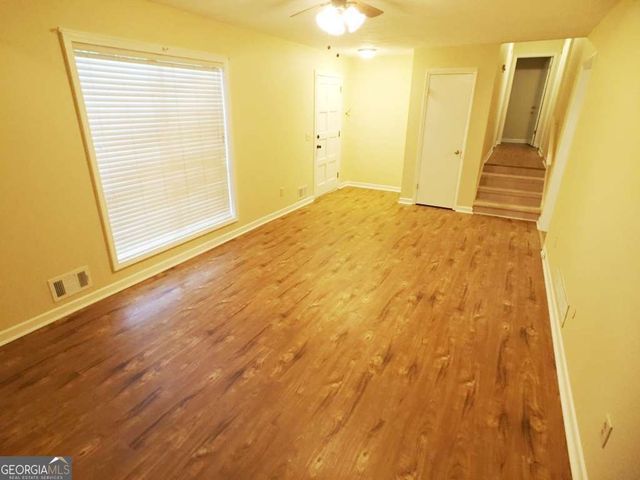 5040 Woodland Drive NW, Kennesaw, GA 30152