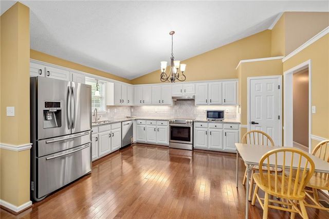 110 Hunters Run, Jefferson, GA 30549
