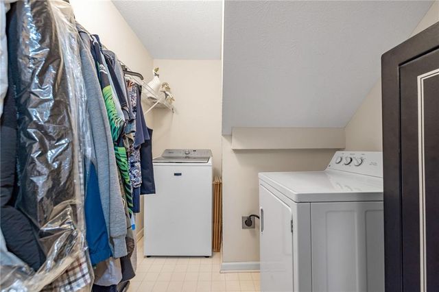 110 Hunters Run, Jefferson, GA 30549