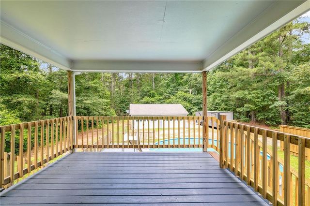 110 Hunters Run, Jefferson, GA 30549