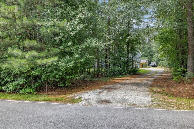 110 Hunters Run, Jefferson, GA 30549