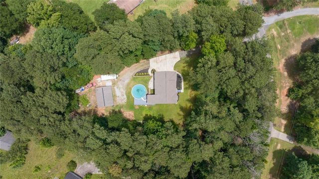 110 Hunters Run, Jefferson, GA 30549