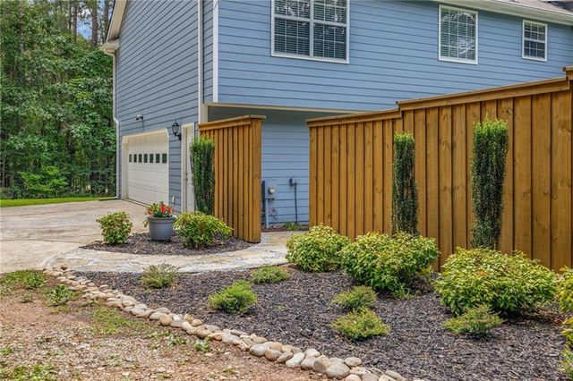 110 Hunters Run, Jefferson, GA 30549