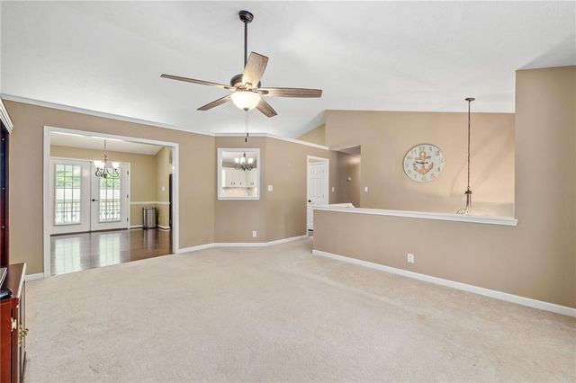 110 Hunters Run, Jefferson, GA 30549