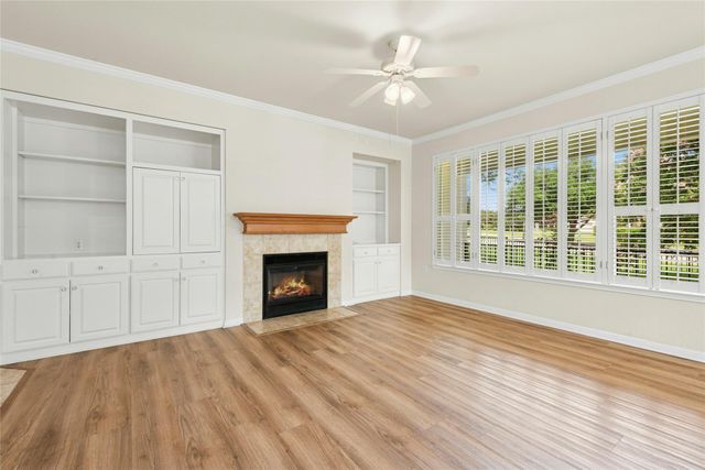 116 Grapevine LN, Georgetown, TX 78633