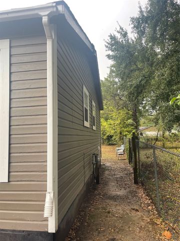 2646 Lindholm Street, Shreveport, LA 71108