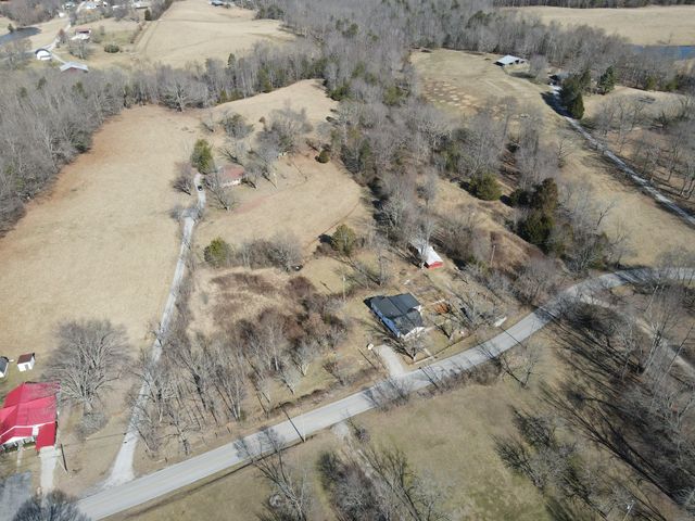 397 I B Maynard St, Spencer, TN 38585