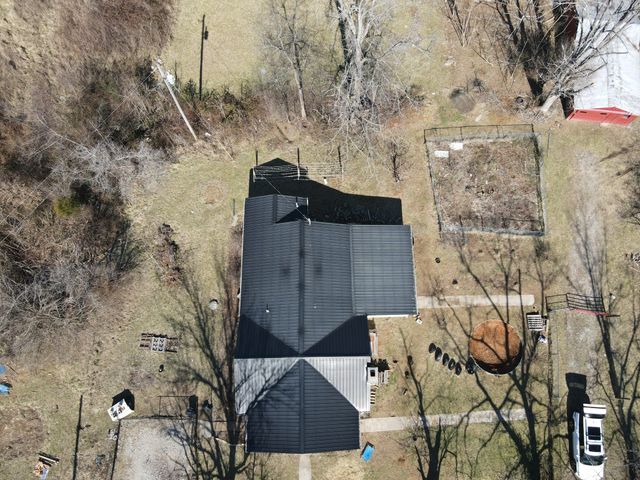 397 I B Maynard St, Spencer, TN 38585