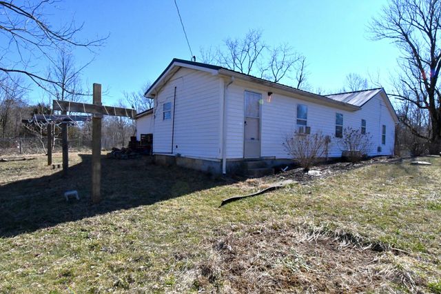397 I B Maynard St, Spencer, TN 38585