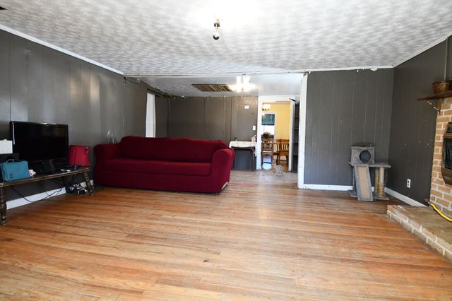 397 I B Maynard St, Spencer, TN 38585