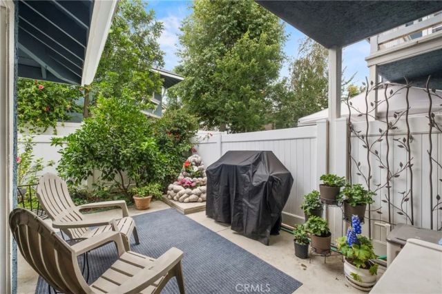 1866 Rory Lane 5, Simi Valley, CA 93063