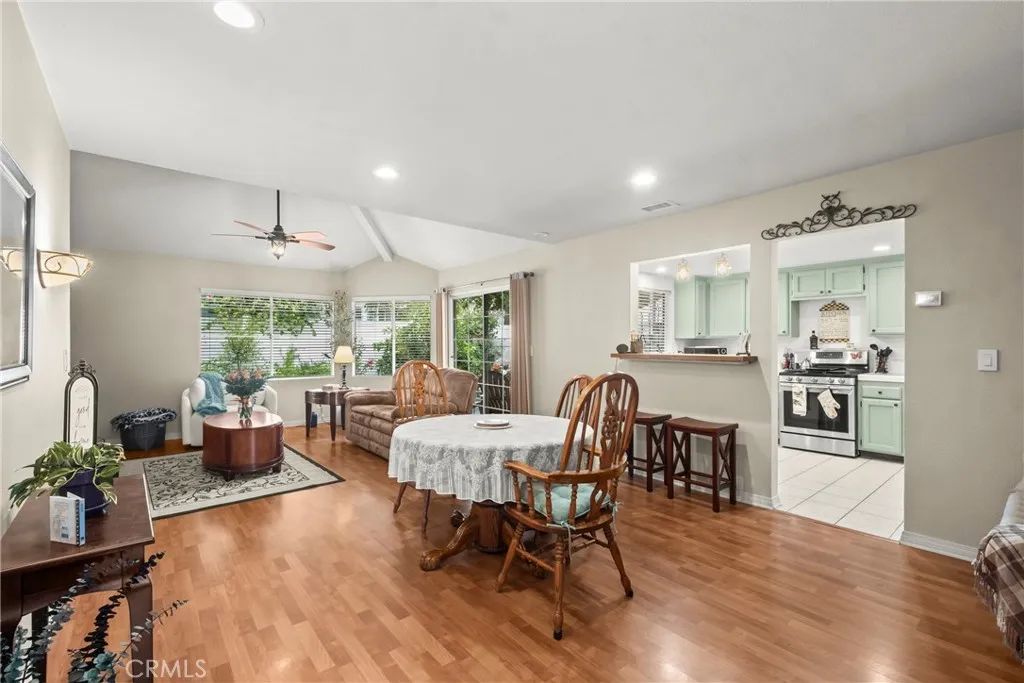 1866 Rory Lane 5, Simi Valley, CA 93063