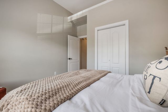 6952 Highway 70 S Apt 124, Nashville, TN 37221