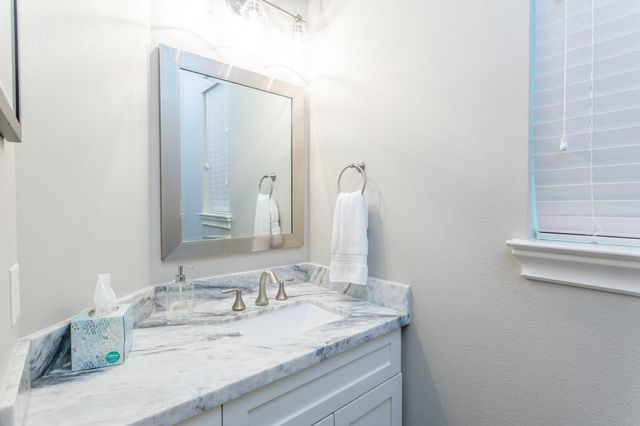 2413 Detering Street, Houston, TX 77007