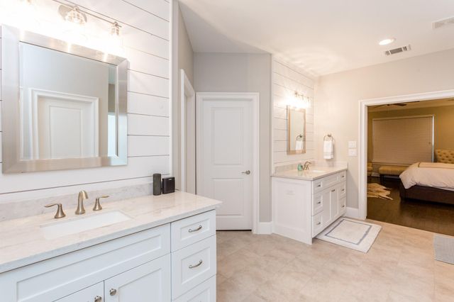 2413 Detering Street, Houston, TX 77007