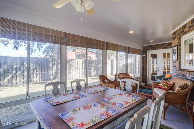 2590 Rue Palafox, Biloxi, MS 39531