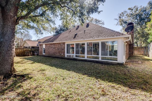 2590 Rue Palafox, Biloxi, MS 39531