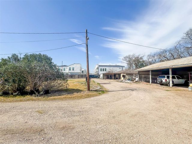 719 E Whitney Street, Houston, TX 77022