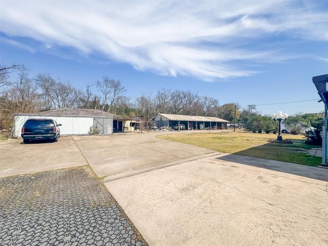 719 E Whitney Street, Houston, TX 77022