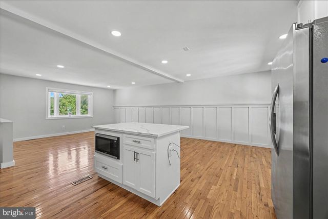 401 GROVE RIDGE CT, Linthicum Heights, MD 21090